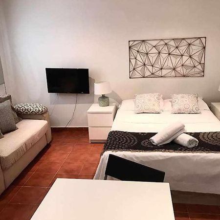 Una Encantadora Estadia En Madridアパートメント エクステリア 写真